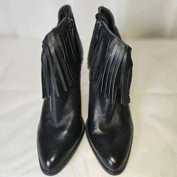 Jessica Simpson‎ leather fringe booties - Picture 1 of 10